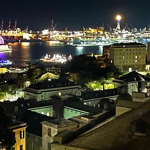 Perdianahouse Waterfront , Genova Italia